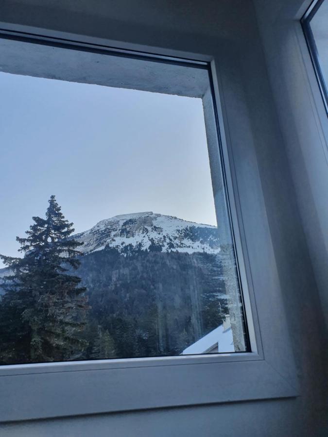 Chalet Jaune Charmant Som Sarcenas Zewnętrze zdjęcie